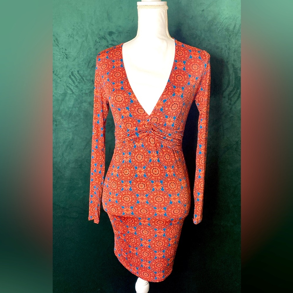 Elegant Orange and Blue Patterned Dress